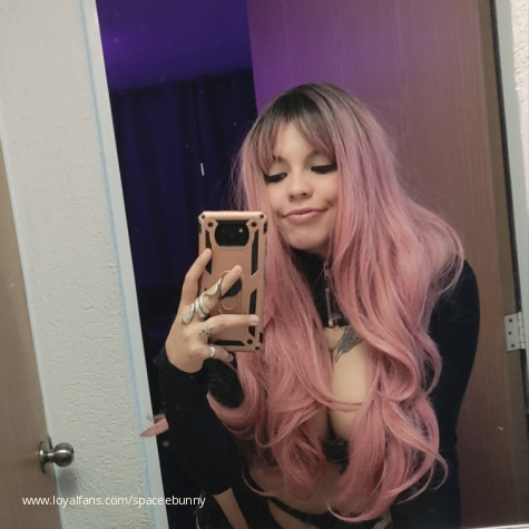 SpaceeBunny avatar