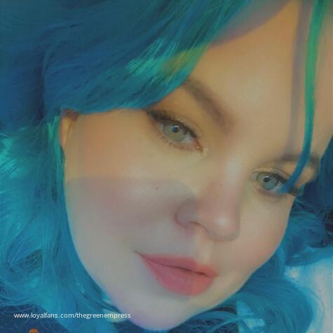 TheGreenEmpress avatar