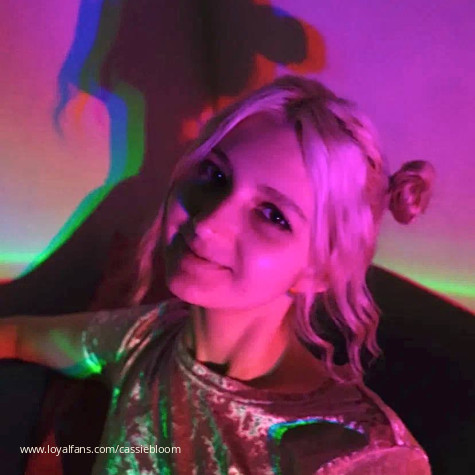 cassie bloom avatar