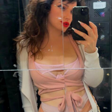 Mistress  Romeo avatar