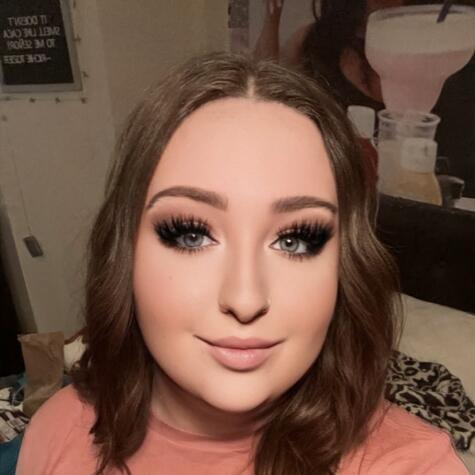 Brevee98 avatar