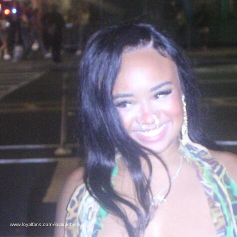 lolaluvthesluts avatar