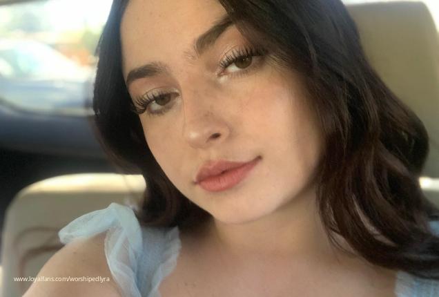 Mommy Lyra Live Stream - Watch Mommy Lyra Live | Only at LoyalFans