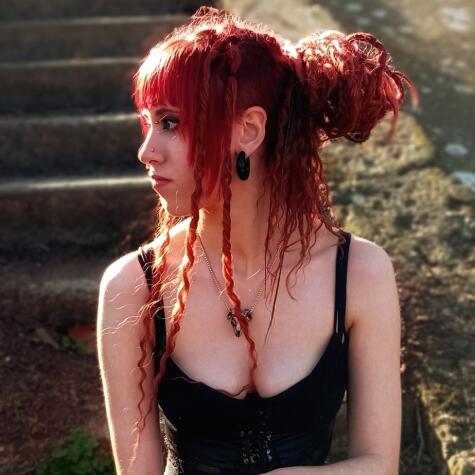 Queen Foxyberry avatar