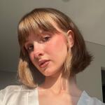 EmilyEsmi avatar