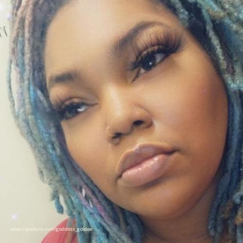 Goddess Goldee avatar