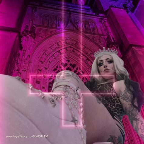 Vampiress Salem avatar