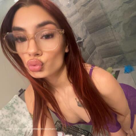 PetitePrincessmarcii avatar