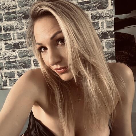 Jenna Precious  avatar