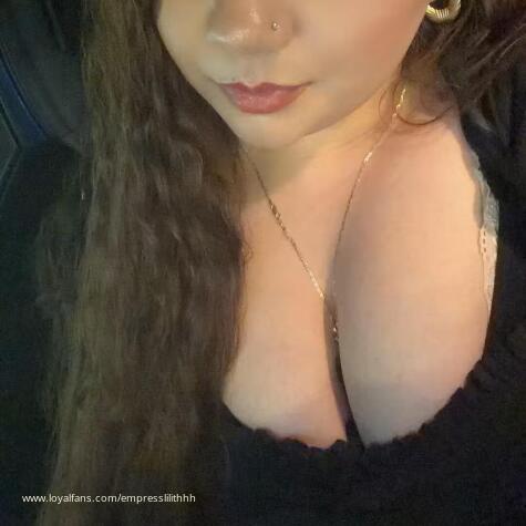 Empress Lilithhh avatar