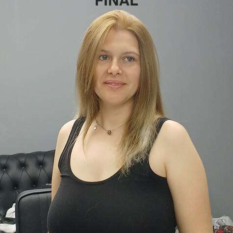 Iuliana9999 avatar