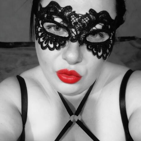 MommyDommeBBW avatar