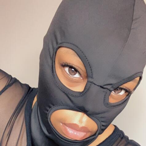 Kinky Blaque Vixen avatar