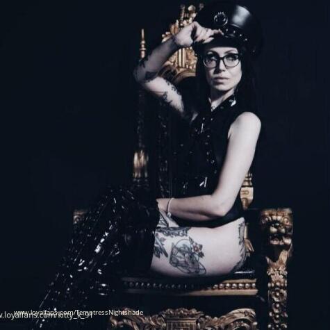 Temptress Nightshade  avatar