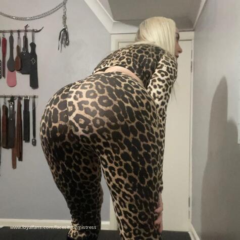 Facesitting Mistress aka Miss Jessica Wood avatar