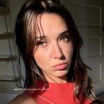 SweetEmilyy avatar
