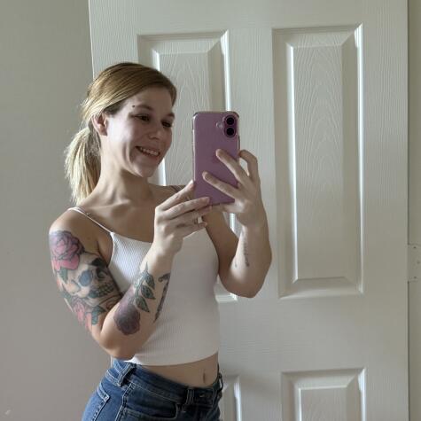 UrFavMilf avatar