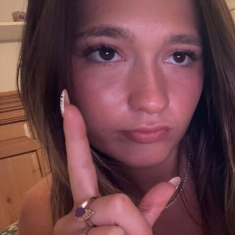 Inezmae15 avatar