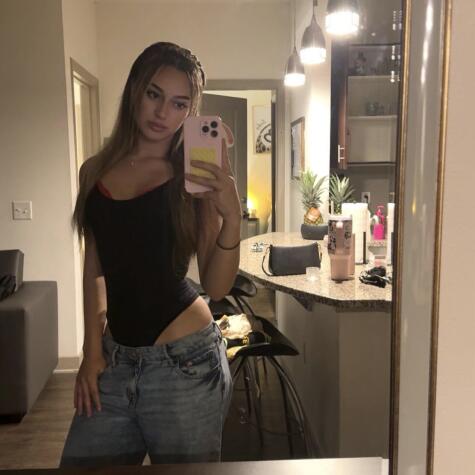 GoddessCamiilla avatar