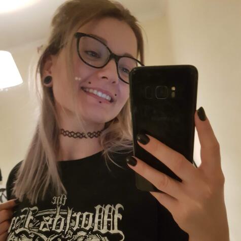 AntoninaWren avatar