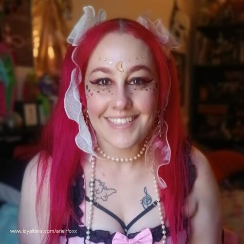 ArielRFoxx avatar