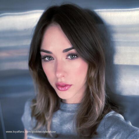 LylaDLX avatar