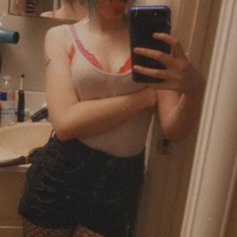 Lacylove710 avatar