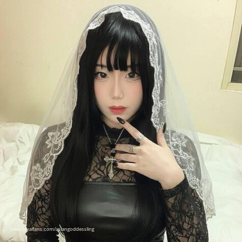 Findom Goddess Ling avatar