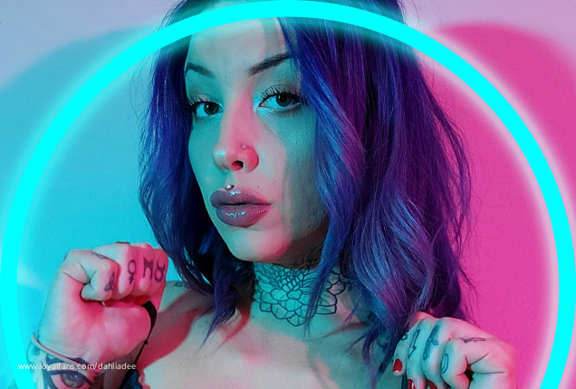 💚 - Dahlia Dee Official Profile www.Loyalfans