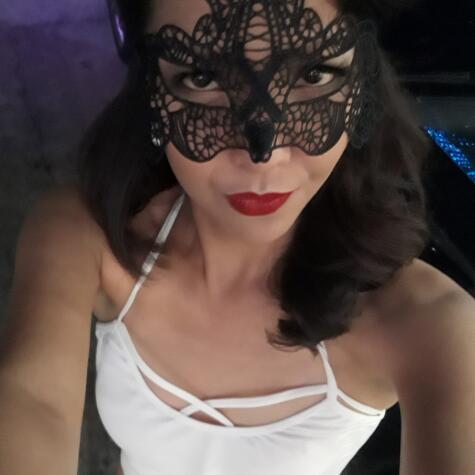 Queen_Skye92 avatar