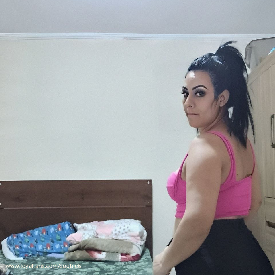 Sophie6’s Official Social Fan Page | LoyalFans