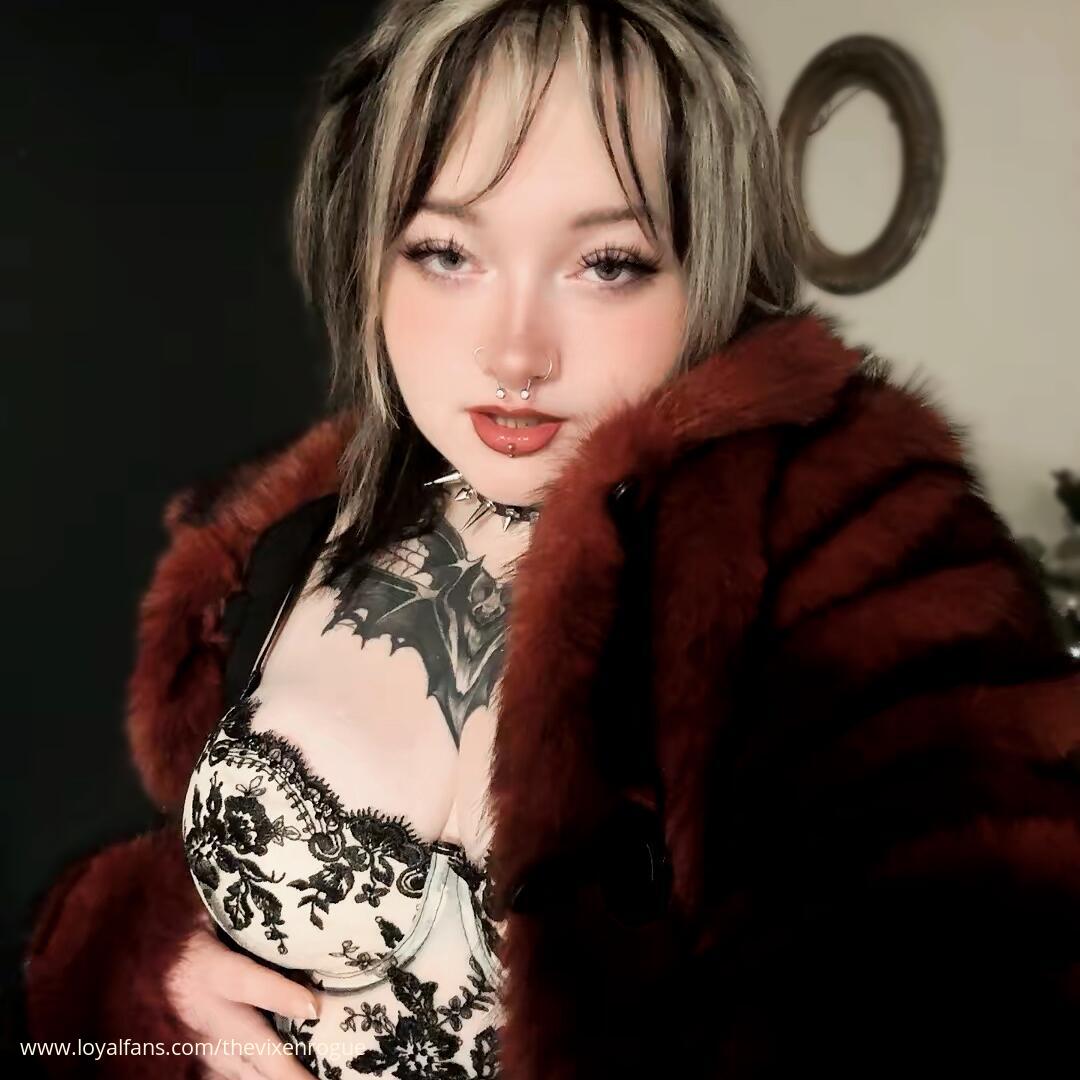 Obey Goddess Vixen s Official Social Fan Page LoyalFans obey-goddess-vixen-s-official-social-fan-page-loyalfans