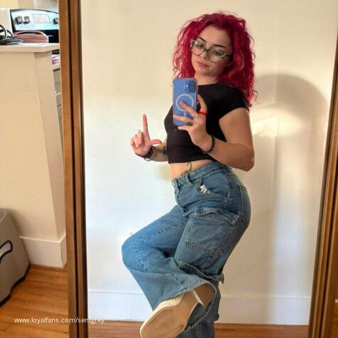 goddess grey xoxo findom n feet avatar