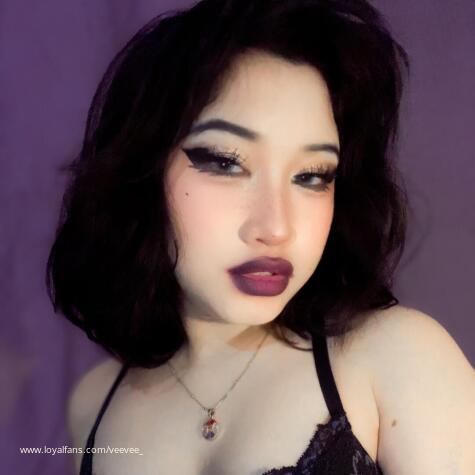 Veevee_ avatar
