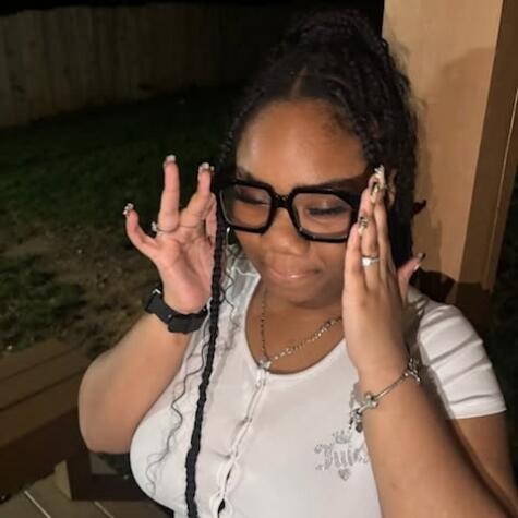 lovelygodess200 avatar