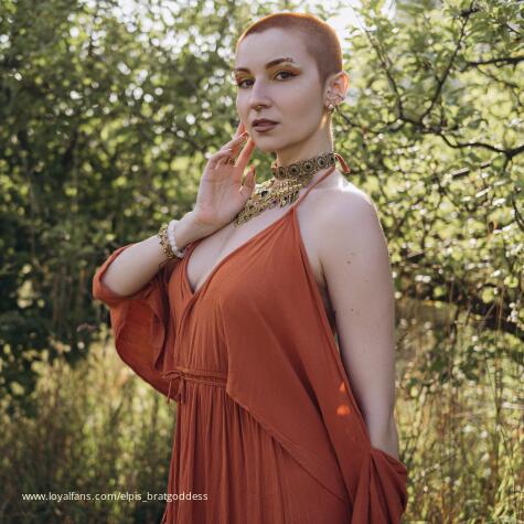 Elpis Bratty Goddess avatar