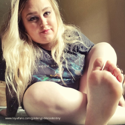 Golden Goddess Destiny avatar