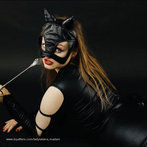 LadyTatiana_Madam avatar