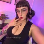 Mistress Nephi HAIRY FINDOM FEMDOM  avatar