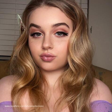 Phoenix Dior avatar
