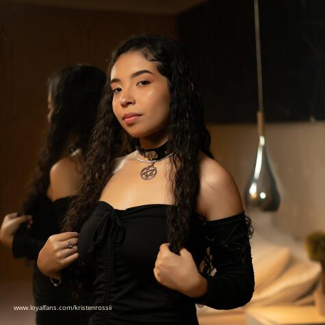 KristenRossii avatar