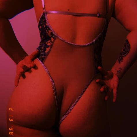 Mistress Maevn  avatar