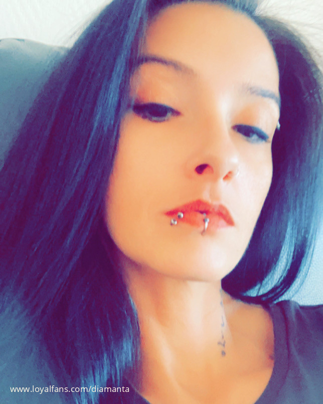 Diamanta’s Official Social Fan Page | LoyalFans