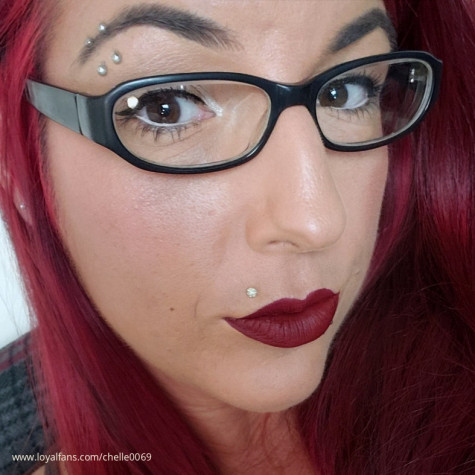 Chelle0069's videos and clips | Official account | LoyalFans