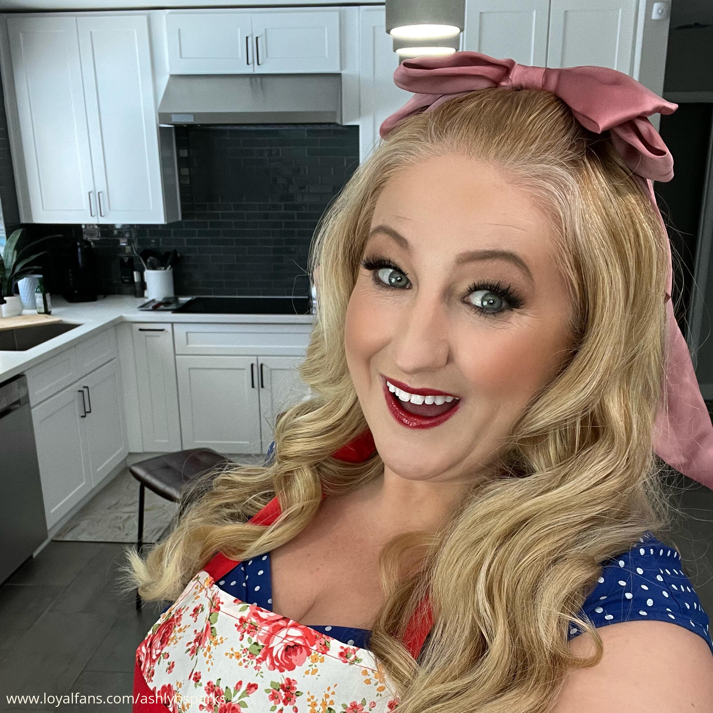 Ashlyn Sparks's videos and clips Official account LoyalFans