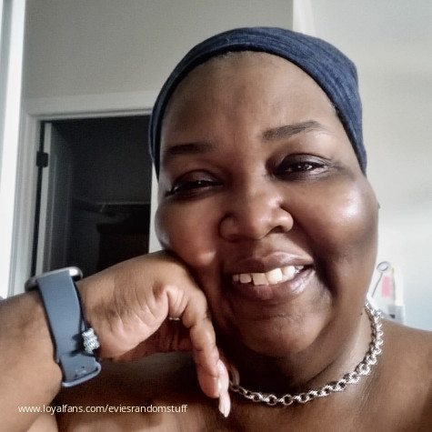 Eviesrandomstuff avatar