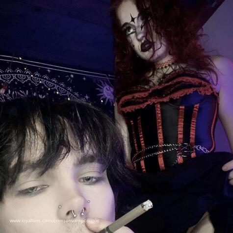 CrimsonVampCouple avatar