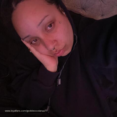 SubToGoddesssolanaa7 avatar