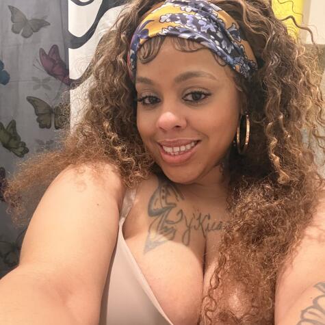 1&OnlyDomm_Queen avatar