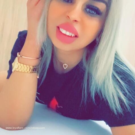RebekaaQuuen avatar